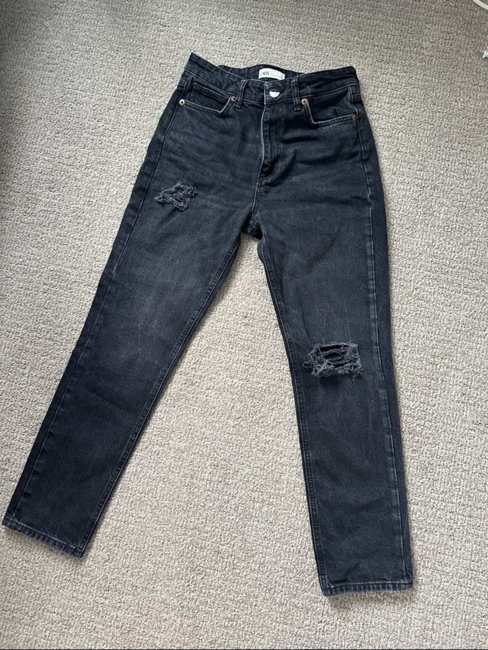 Zara Black High-Rise Distressed Jeans